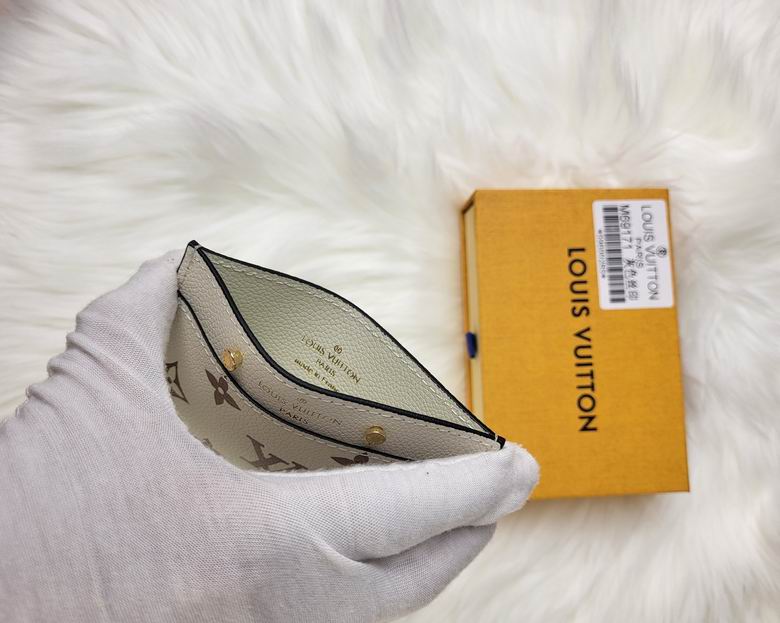 M69171 11X7.5X0.4cm YG 6 (6)