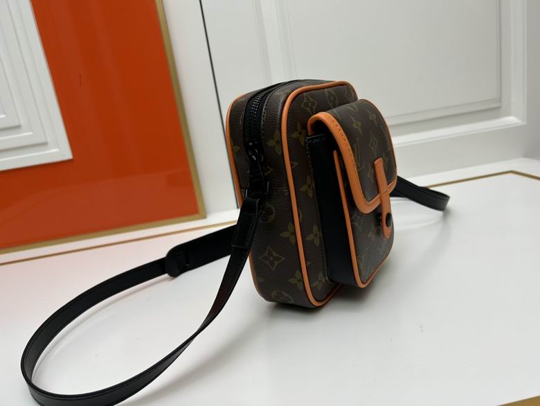 M69404 15X17X8cm XMY 2色 11