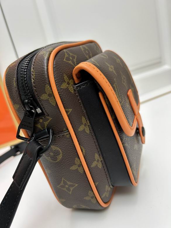 M69404 15X17X8cm XMY 2色 13