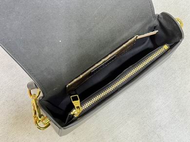 M69841 17X10X4.5cm XM (8)