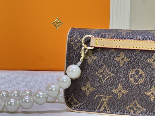 M8027 20x12cm cs (6)