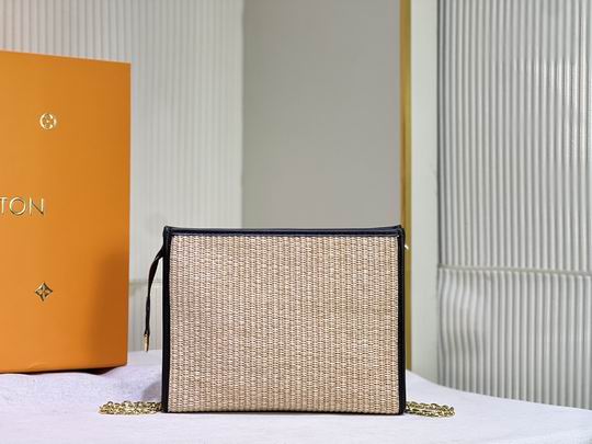 M81366 26x20x5cm cs (8)