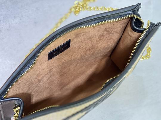 M81366 26x20x5cm cs (9)