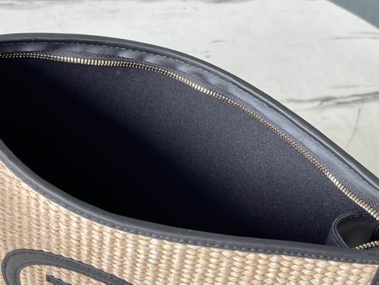 M81366 9.8x7.9x2.2cm gf (10)