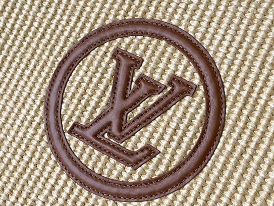 M81366 9.8x7.9x2.2cm gf (15)