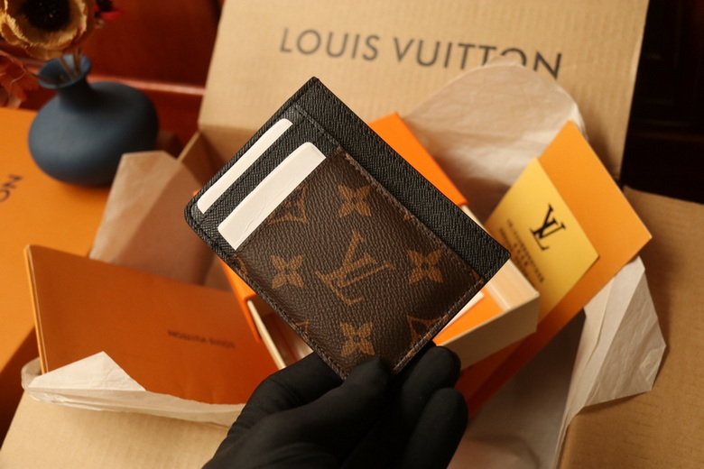 M81462 11.7X8.5X0.7cm XM (3)