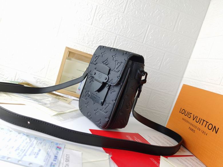 M81522 12X19X7cm YG 4色 (10)