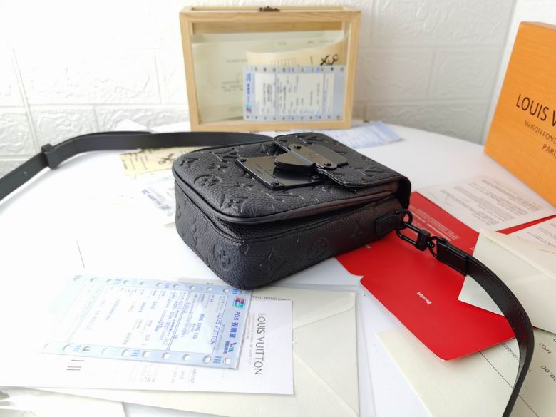 M81522 12X19X7cm YG 4色 (13)