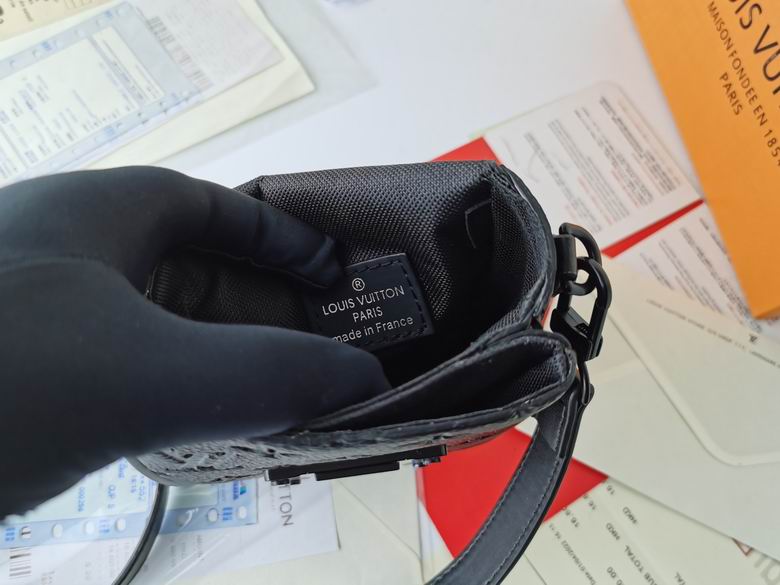 M81522 12X19X7cm YG 4色 (17)