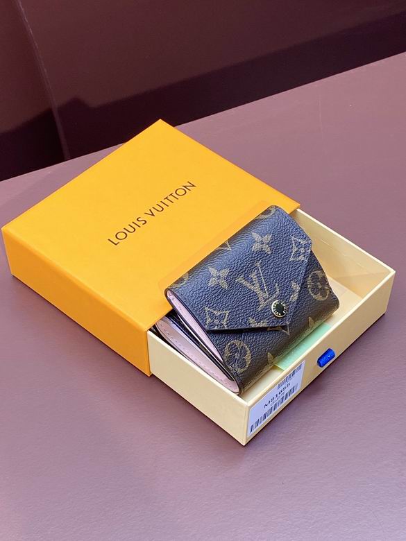 M81665 10X7X2.5cm YG (1)