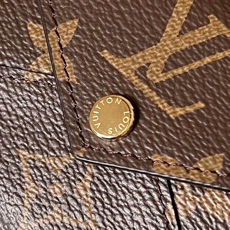 M81666 10X8X3cm YG (8)