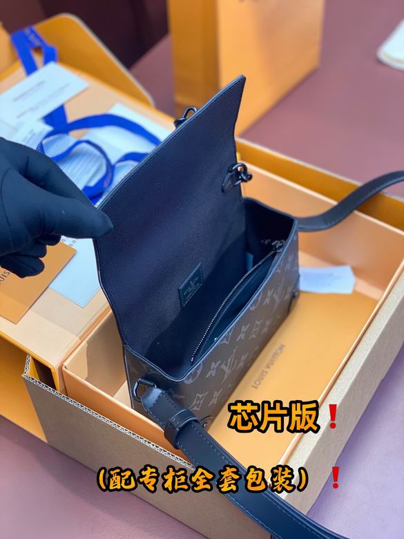 M81746 18X11X6.5cm YG 4色 12