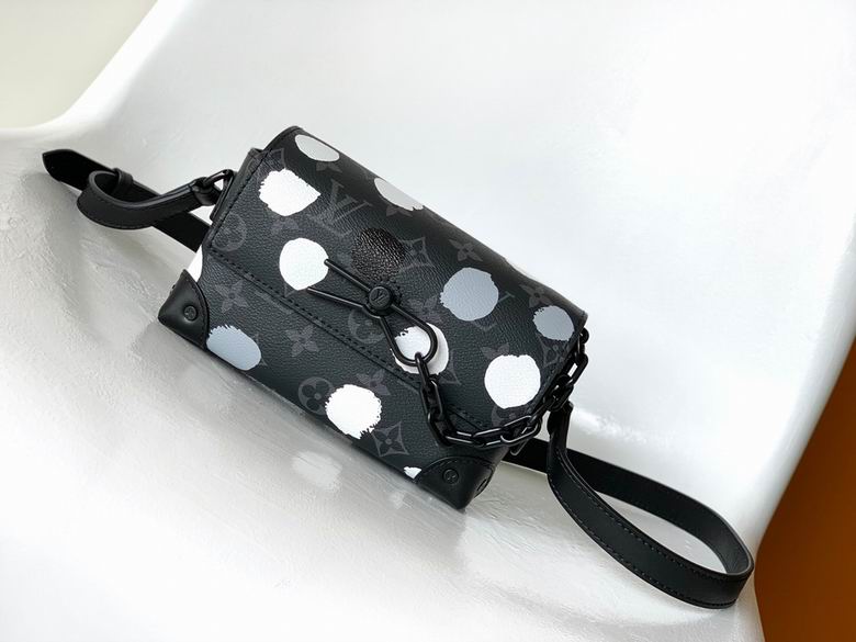 M81935 18X11X6.5cm WP (1)