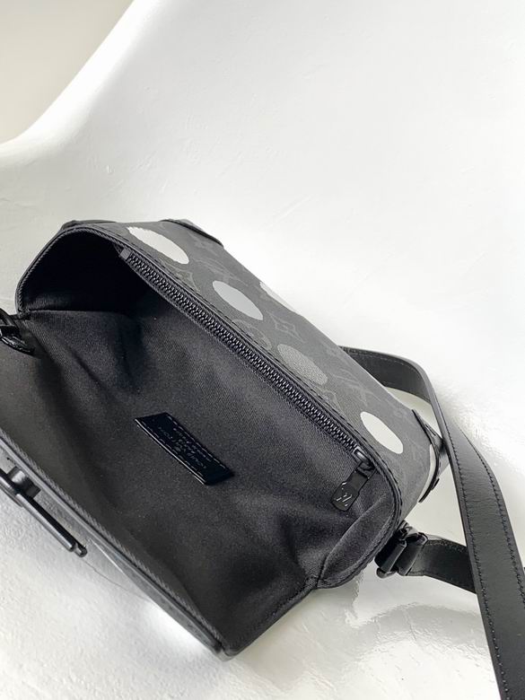 M81935 18X11X6.5cm WP (8)