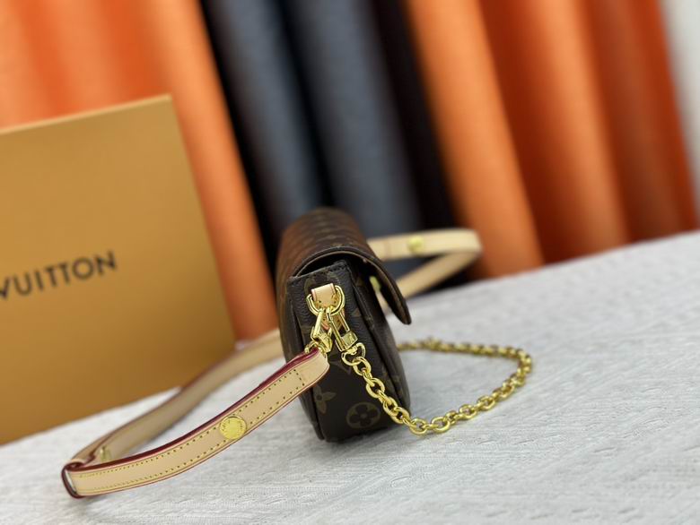 M82210 23.5X12X4.3cm XMY 4