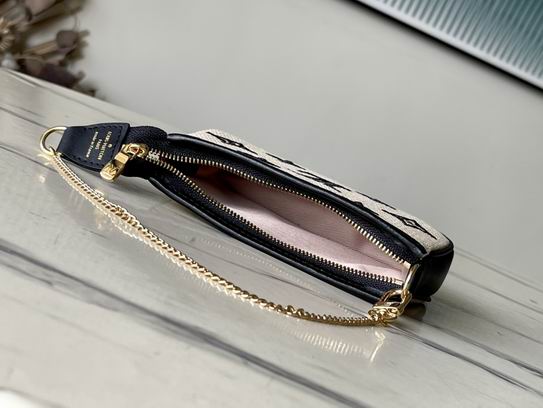 M82472 15.5x10.5x4cm gf (9)