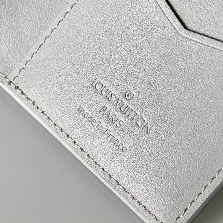 M82557 11X8X1cm YG 5_1098109