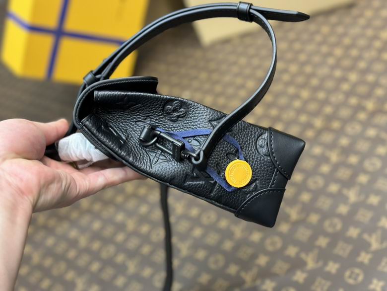 M82772 15X18X7cm XM (3)