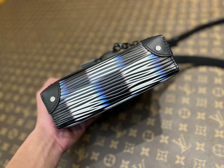 M82819 18X11X6.5cm XM (4)