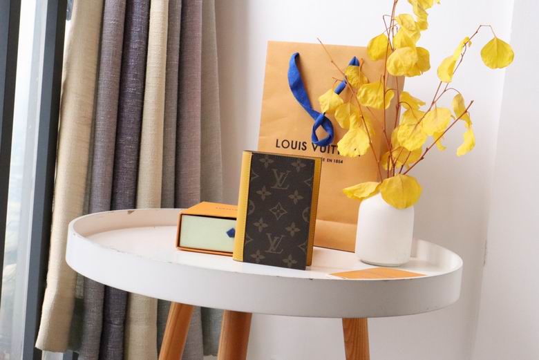 M82862 10X14X2.5cm XM 5 (1)