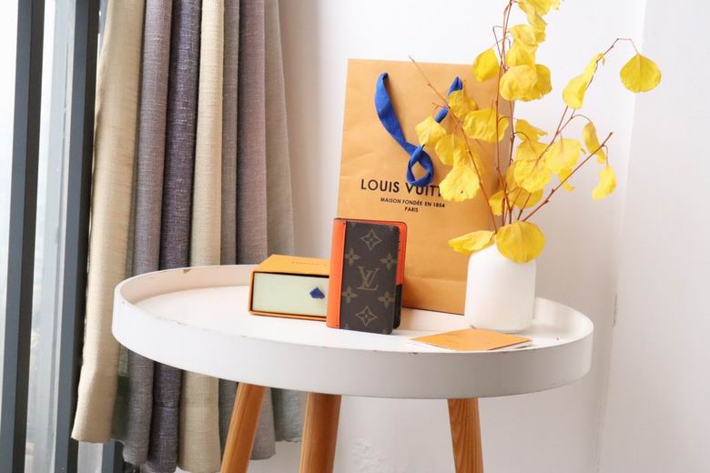 M82955 7.5X11.1X1cm XM 2 (1)