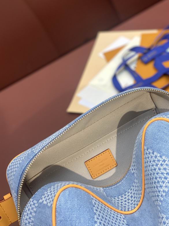 M83112 23X13X12cm YG 1