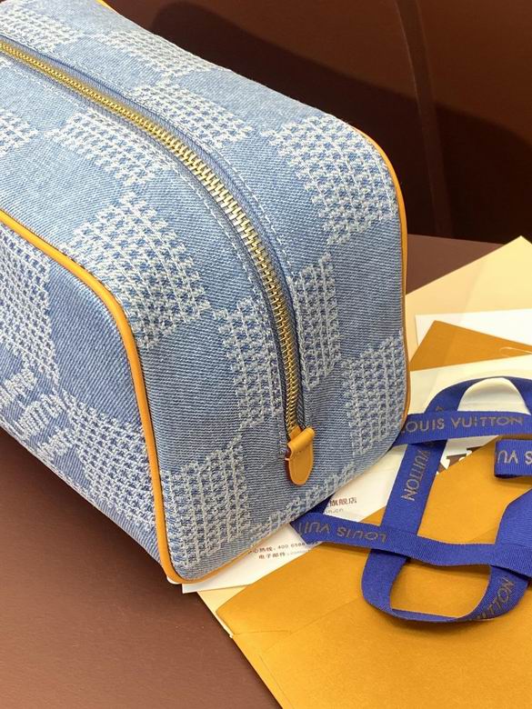 M83112 23X13X12cm YG 3