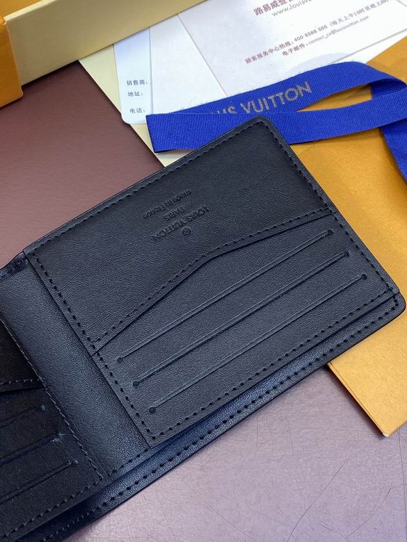 M83128 11.5X9X1.5cm YG 7