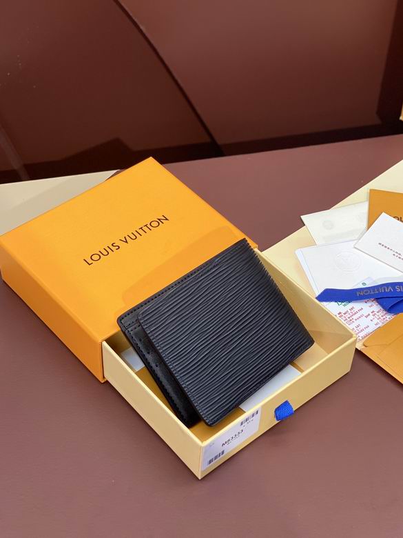 M83333 11.5X9X1.5cm YG 1