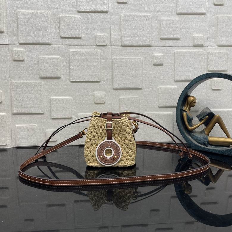 M83521 11.5X12X11.5cm YG 0