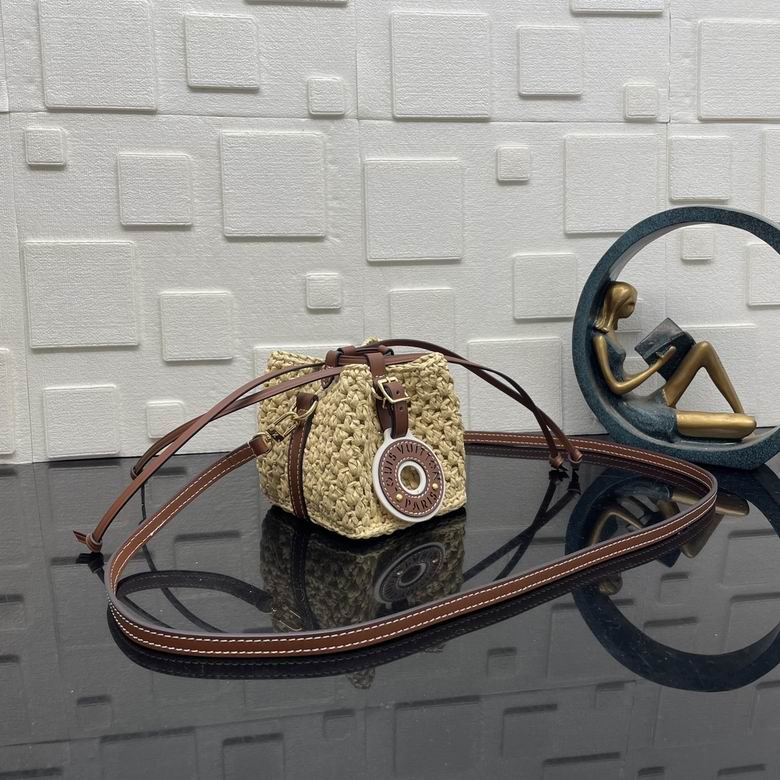 M83521 11.5X12X11.5cm YG 1