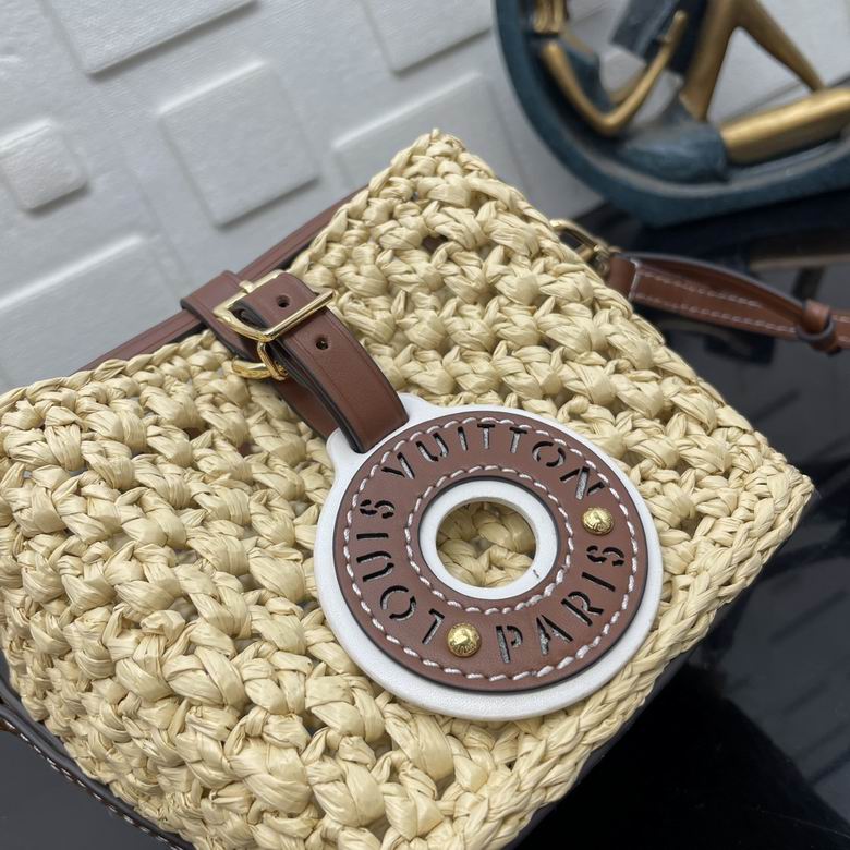 M83521 11.5X12X11.5cm YG 5