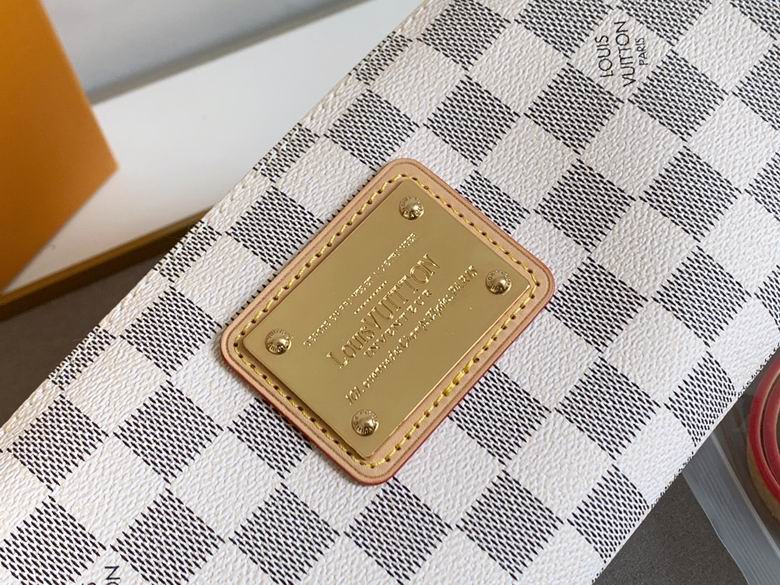 M95567 25X13X4cm XMY 3色 24