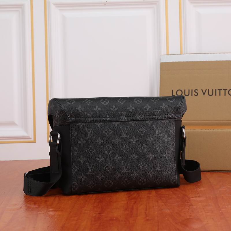 Messenger M40511 33x22.5x11cm ww (2)