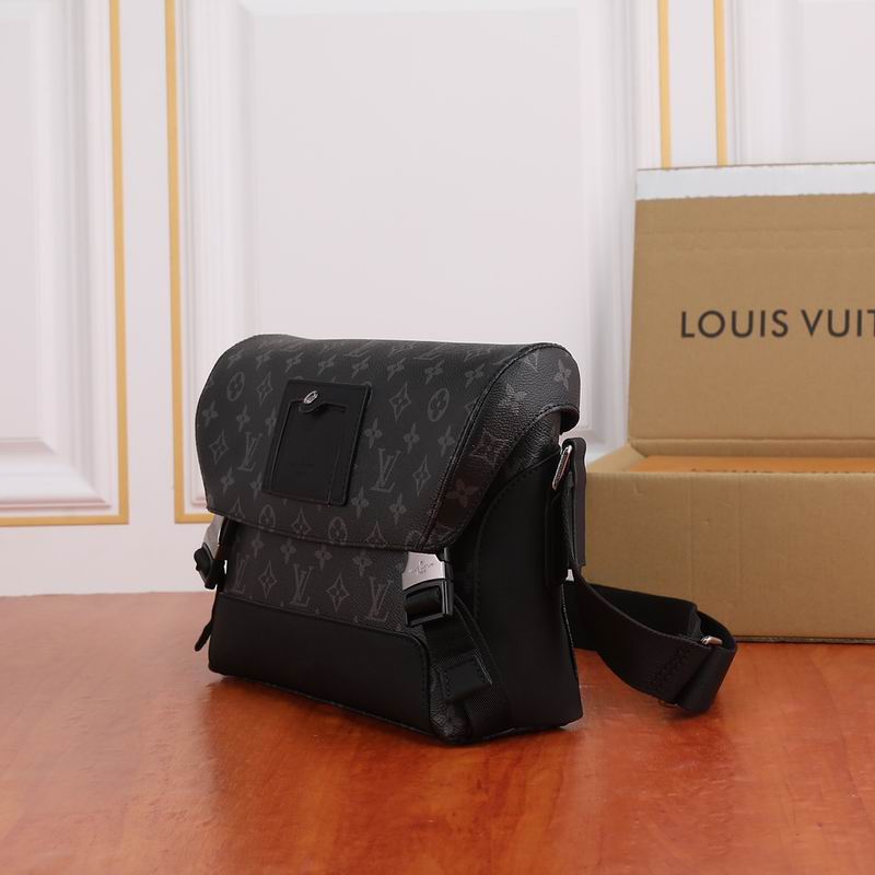 Messenger M40511 33x22.5x11cm ww (3)