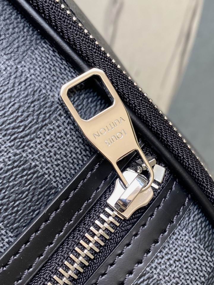 Michael N45279 29x42x13cm gf (7)