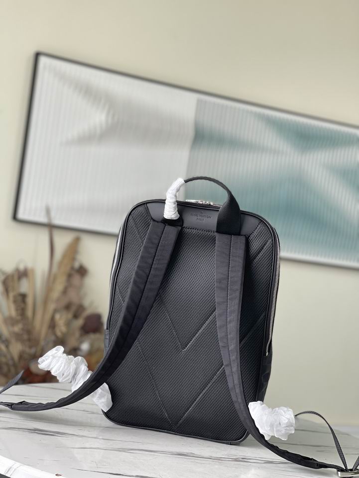 Michael N45287 29x42x13cm gf (4)