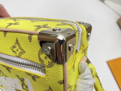 Mini Soft Trunk M44480 18.5X13X8 wm (15)