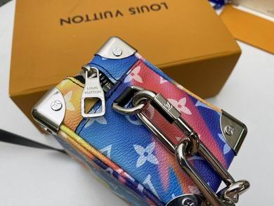 Mini Soft Trunk M44480 18.5X13X8 wm (25)