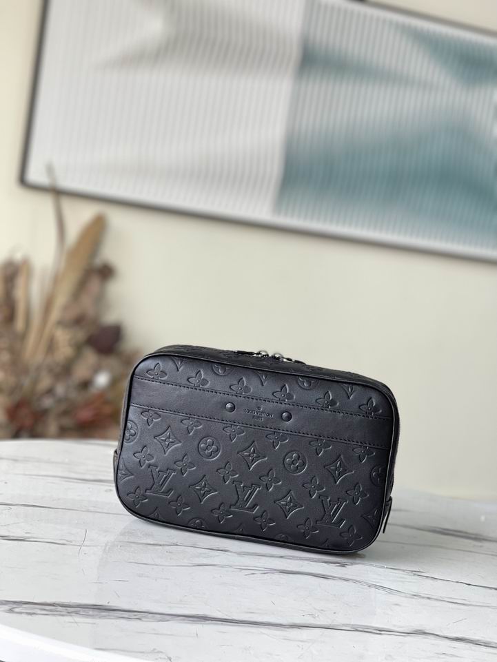 Monogram盥洗包M68589 26x17x7cm gf (1)