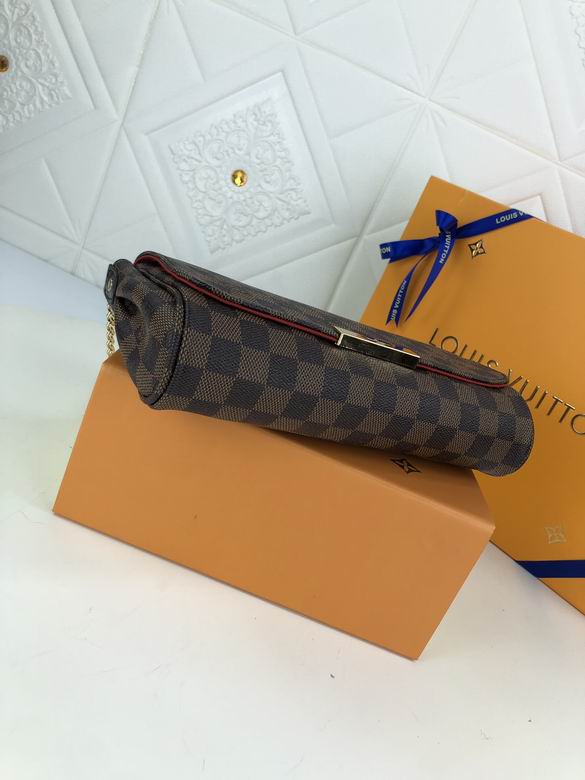 Monogram M40718 28X17X4 bc (18)