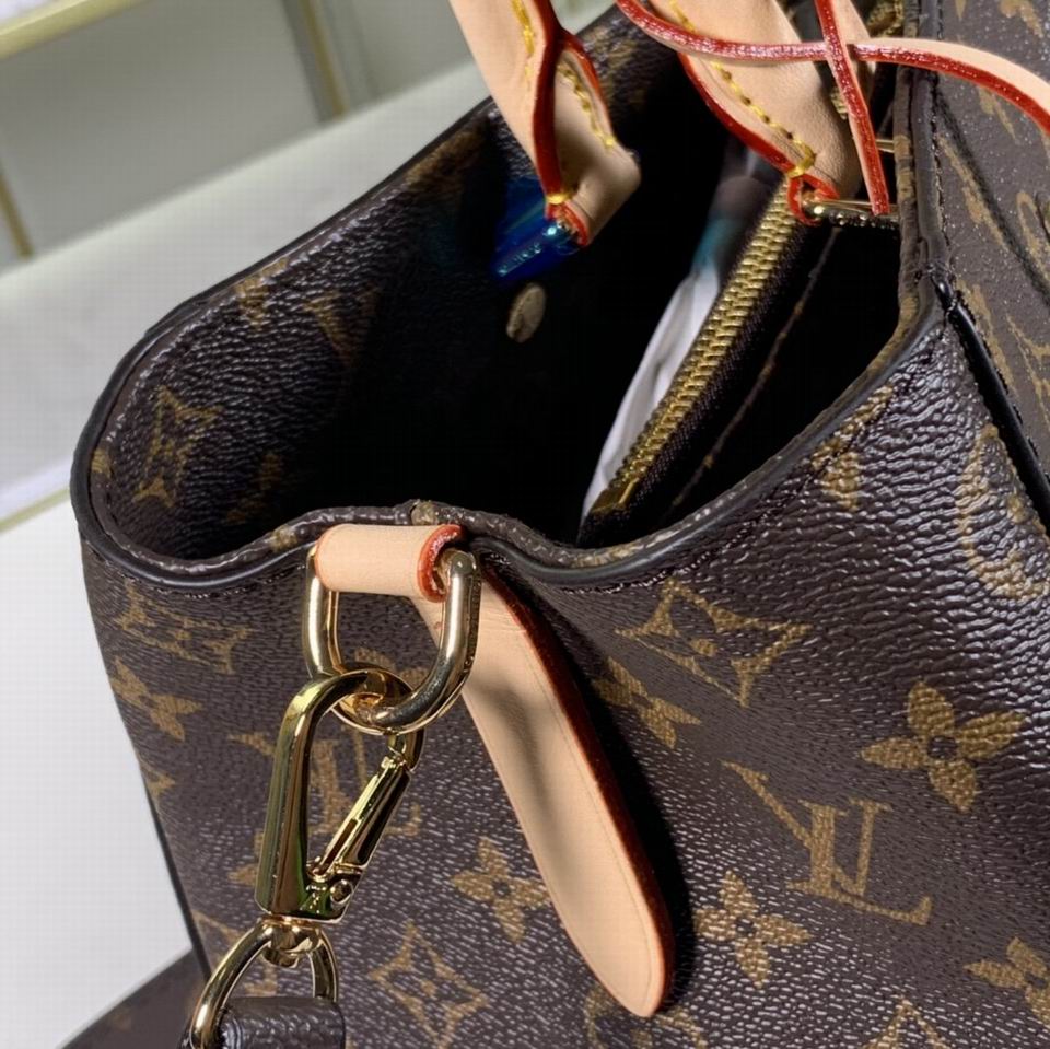 Montaigne M41055 29x20x13 bc (15)