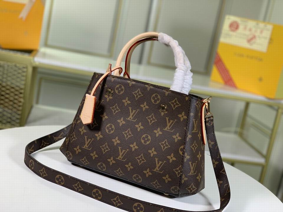 Montaigne M41055 29x20x13 bc (8)