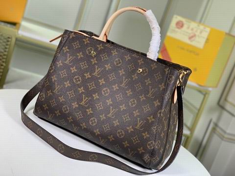 Montaigne M41056 33×23×15 bc (20)