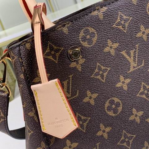 Montaigne M41056 33×23×15 bc (22)