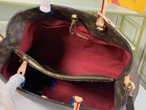 Montaigne M41056 33×23×15 bc (6)