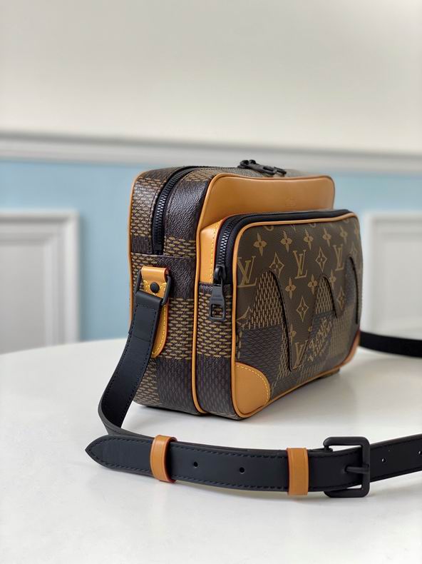 N40359 29x21.5x12 cm gf (2)