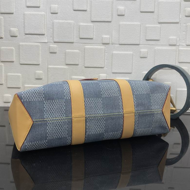 N40702 43X34X17.5cm YG 3