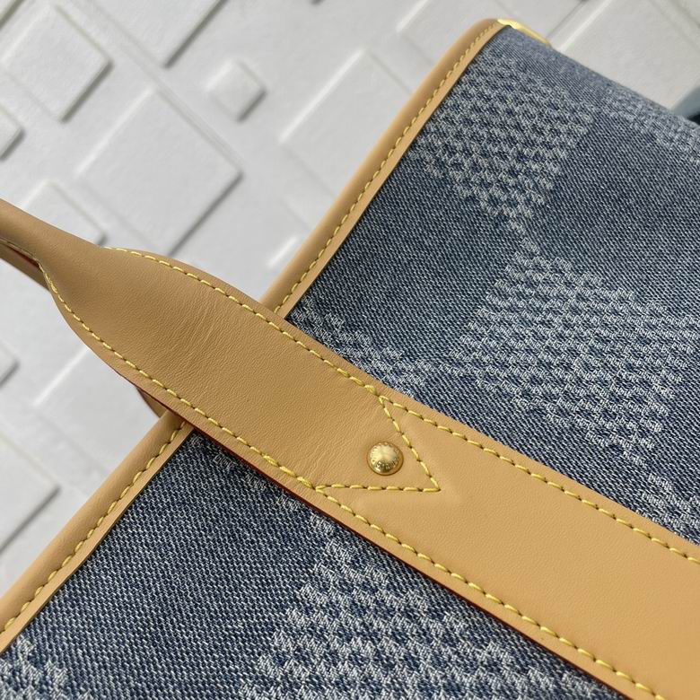 N40702 43X34X17.5cm YG 6