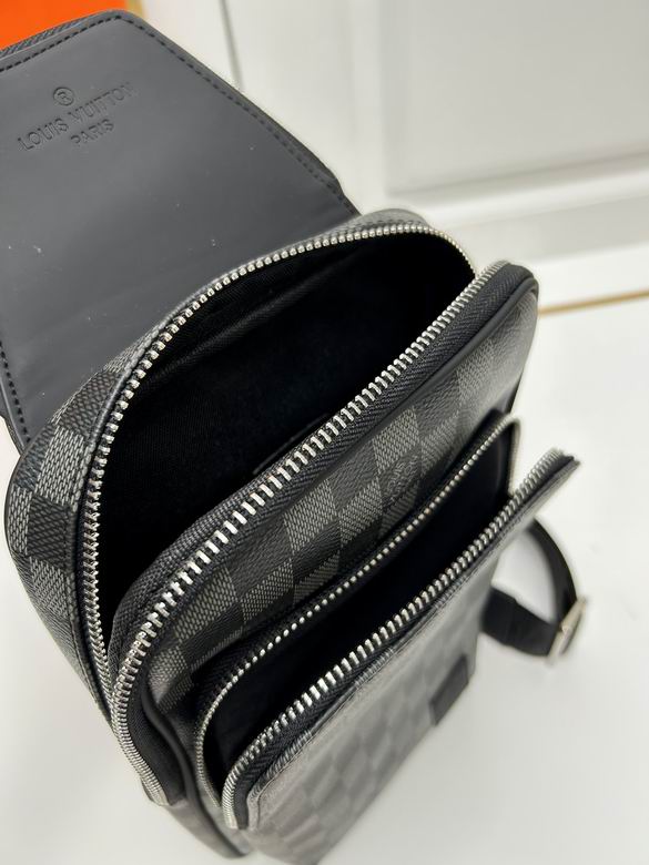 N45303 20X31X7cm XMY 9色 61